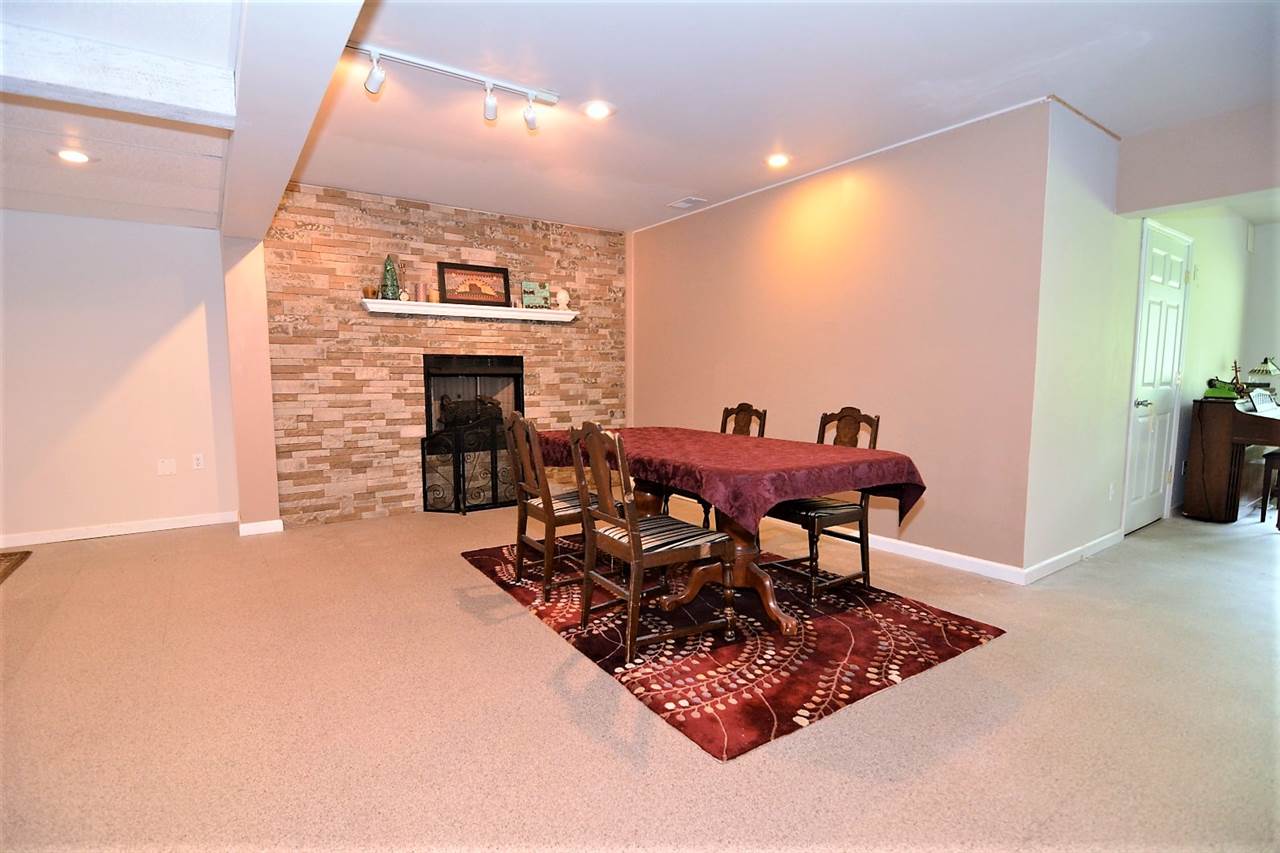 8100 Kuebler Road Evansville, IN 47720 - Photo 22 of 36 Gallery Image 22