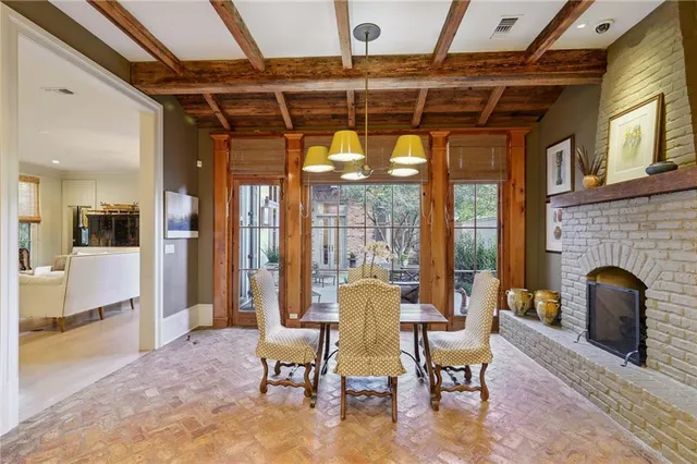 $2,695,000 | 8 Tokalon Place, Metairie, LA 70001