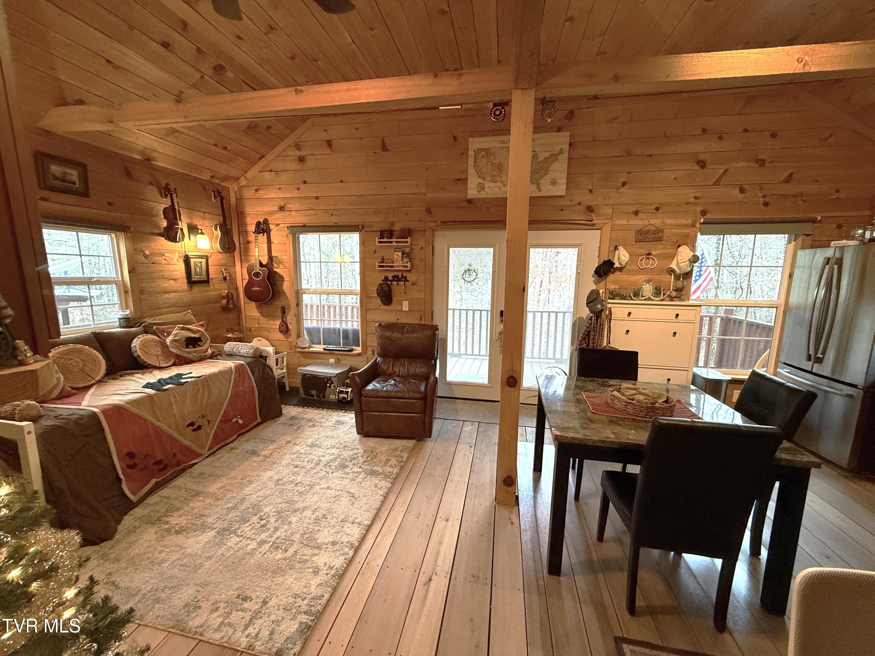 4180 Hopi Trail Del Rio, TN 37727 - Photo 6 of 36 6