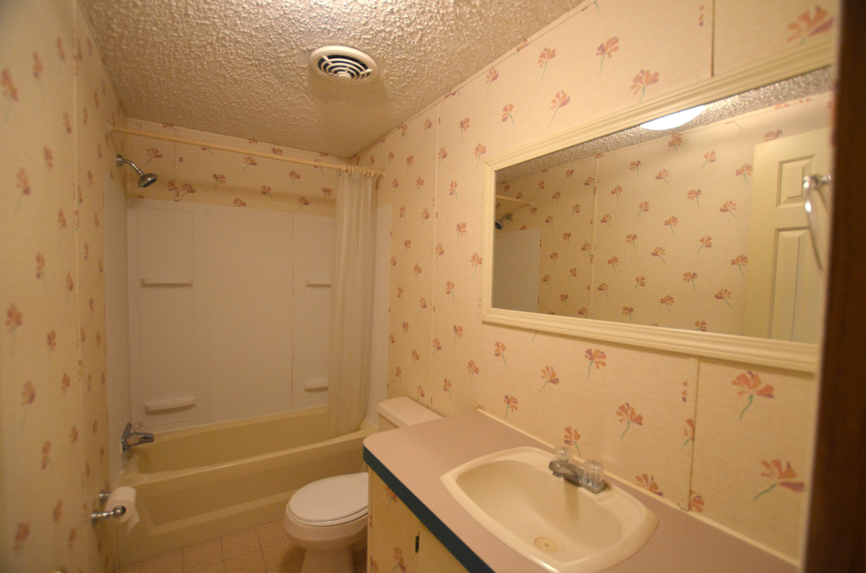 8486 Doar Road Awendaw, SC 29429 - Photo 17 of 30 17-Bathroom2