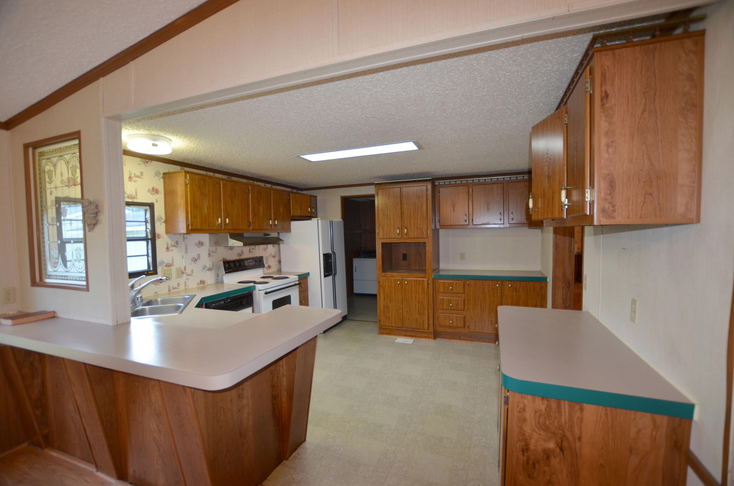 8486 Doar Road Awendaw, SC 29429 - Photo 5 of 30 5-Kitchen