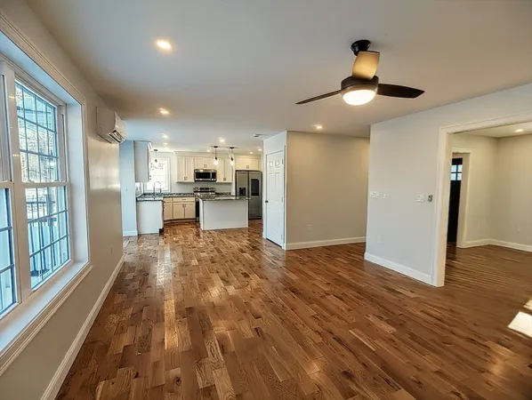 $569,900 | 72 B Cottage Lane, Unit RT HALF), Templeton, MA 01468