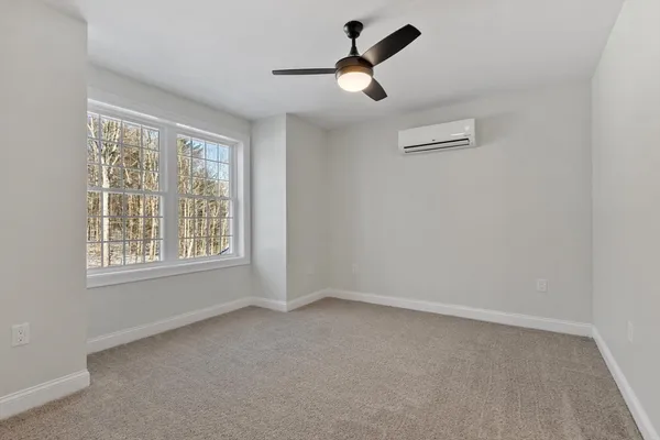 $569,900 | 72 B Cottage Lane, Unit RT HALF), Templeton, MA 01468