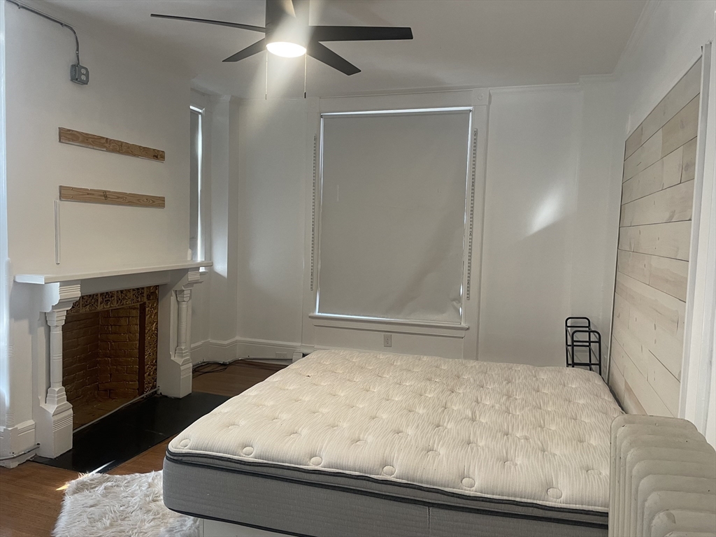 76 Maple Street, Unit 2 Springfield, MA 01105 - Photo 6 of 6