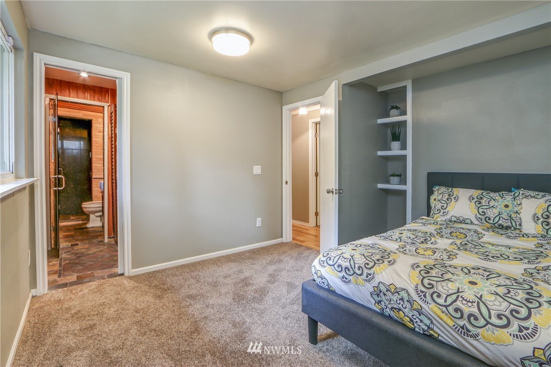 8050 Southeast Nelson Road Olalla, WA 98359 - Photo 13 of 25 Gallery Image 13