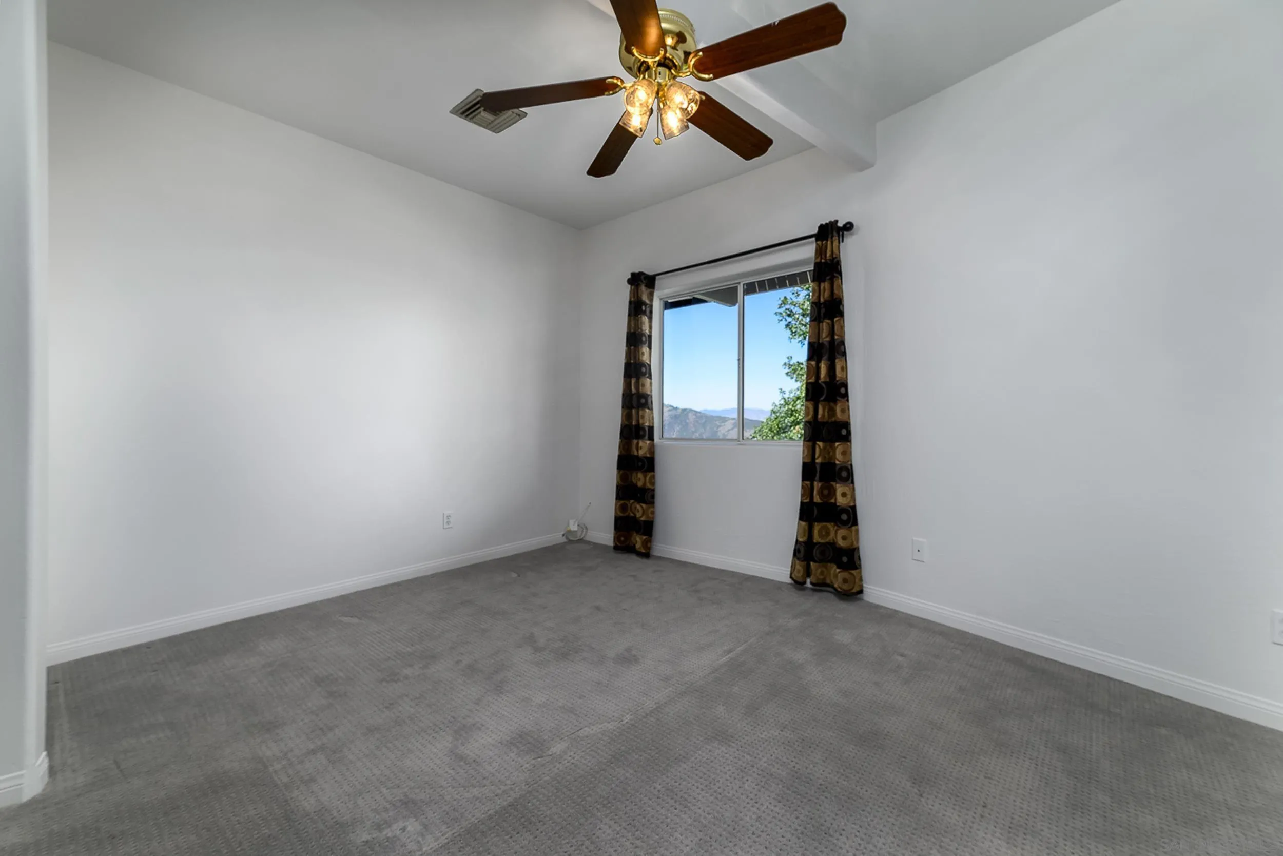 1577 Oak Land Road Julian, CA 92036 - Photo 42 of 73 Bedroom 6 - Downstairs