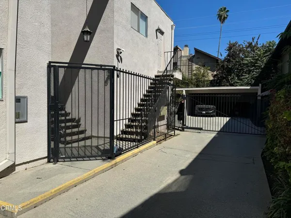 $2,600 | 48 South Oak Avenue, Unit 3, Pasadena, CA 91107