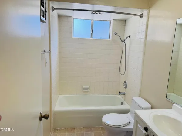 $2,600 | 48 South Oak Avenue, Unit 3, Pasadena, CA 91107