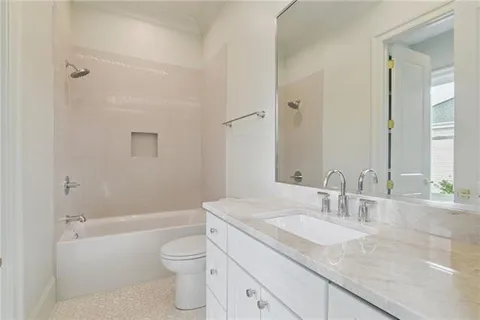 $2,455,000 | 3620 Chestnut Street, New Orleans, LA 70115