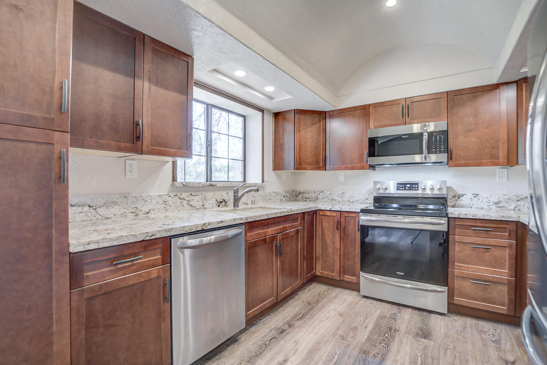 18080 Benson Road Cottonwood, CA 96022 - Photo 14 of 54 Kitchen