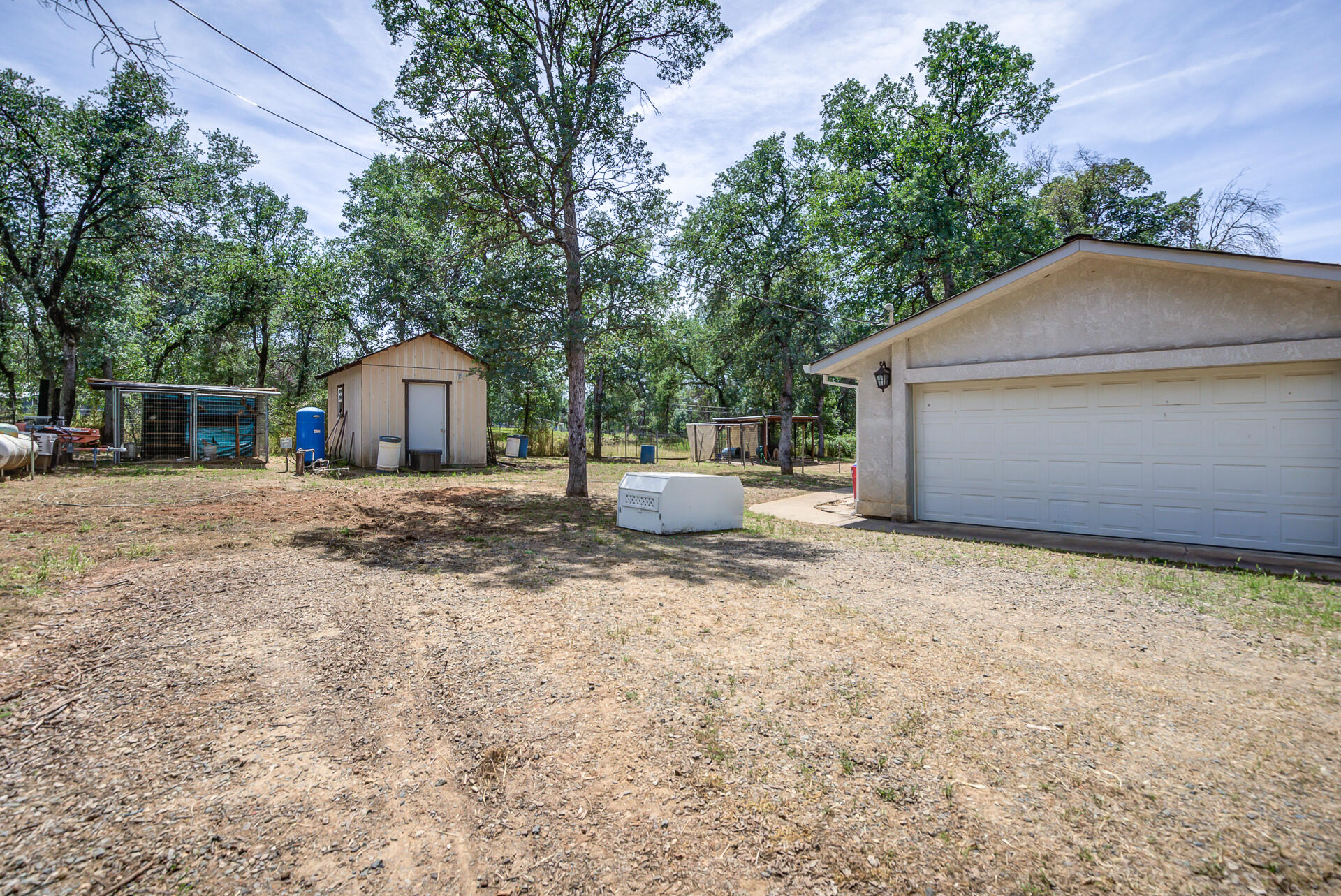 18080 Benson Road Cottonwood, CA 96022 - Photo 44 of 54 Garage