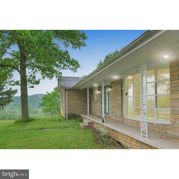 1213 Cash Valley Road Eglon, WV 26716 - Photo 6 of 24