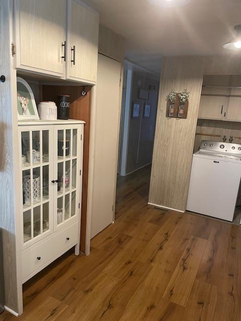 4125 Mchenry Avenue, Unit 35 Modesto, CA 95356 - Photo 6 of 20 an entryway with wooden floor