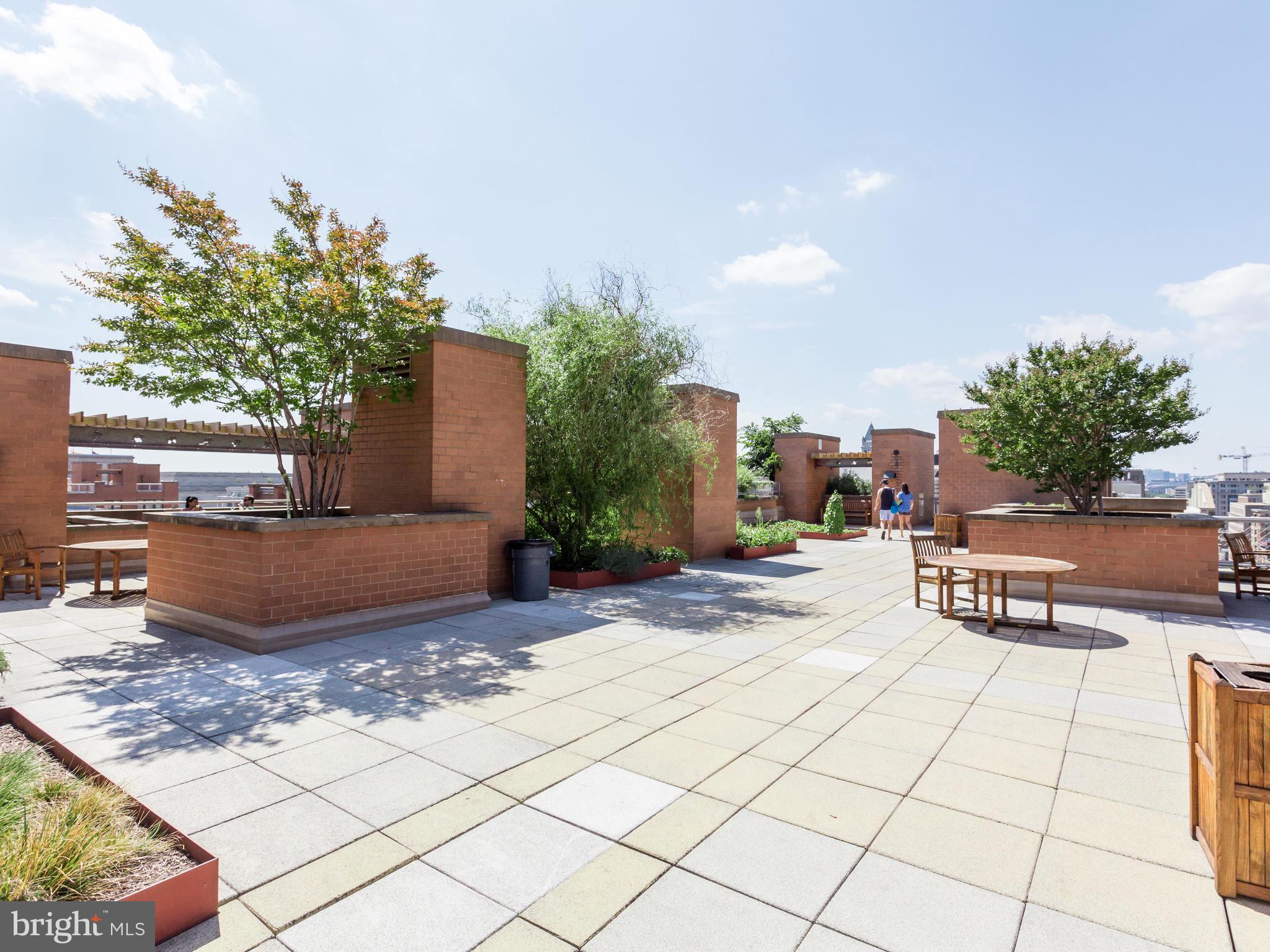 631 D Street Northwest, Unit 527 Washington, DC 20004 - Photo 20 of 62