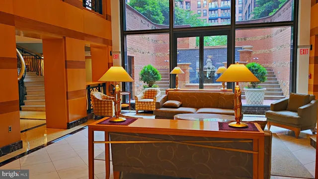 $2,650 | 631 D Street Northwest, Unit 527, Washington, DC 20004