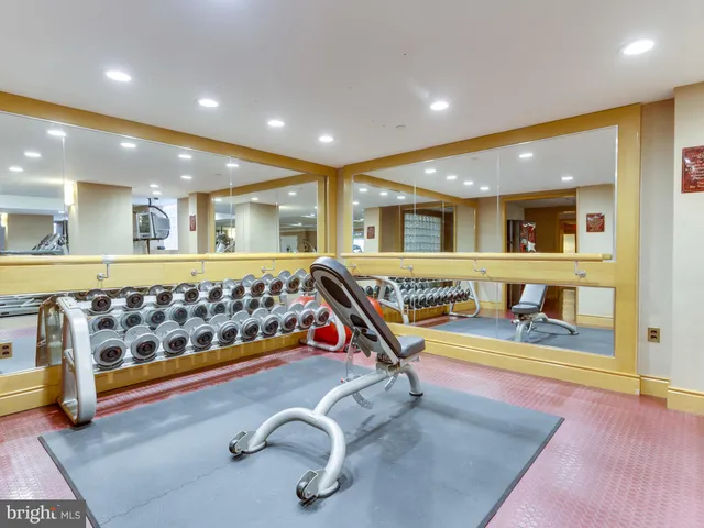 $2,650 | 631 D Street Northwest, Unit 527, Washington, DC 20004