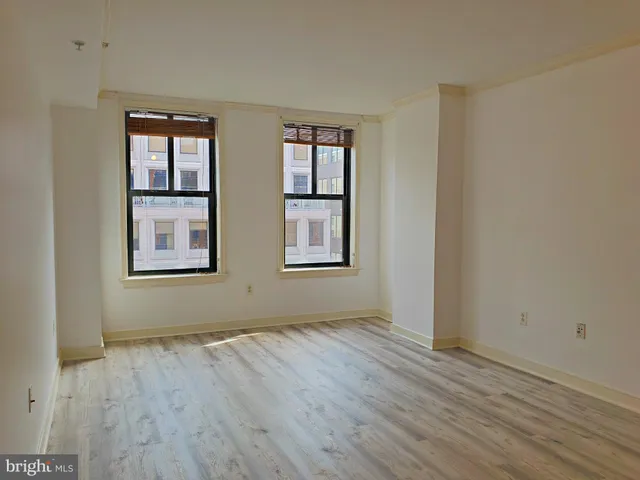 $2,650 | 631 D Street Northwest, Unit 527, Washington, DC 20004