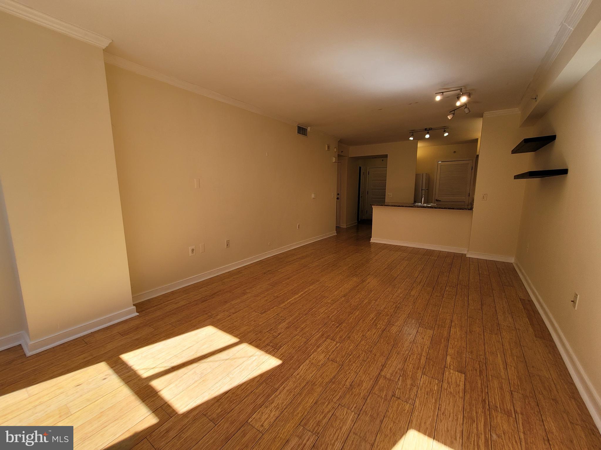 631 D Street Northwest, Unit 527 Washington, DC 20004 - Photo 6 of 62