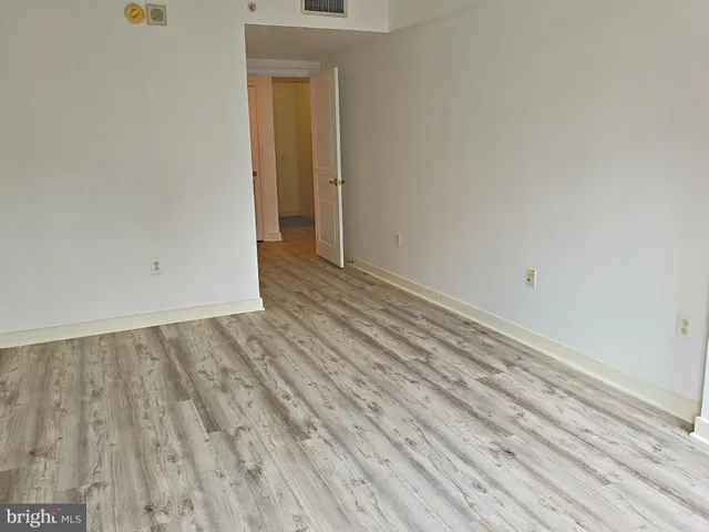 $2,650 | 631 D Street Northwest, Unit 527, Washington, DC 20004