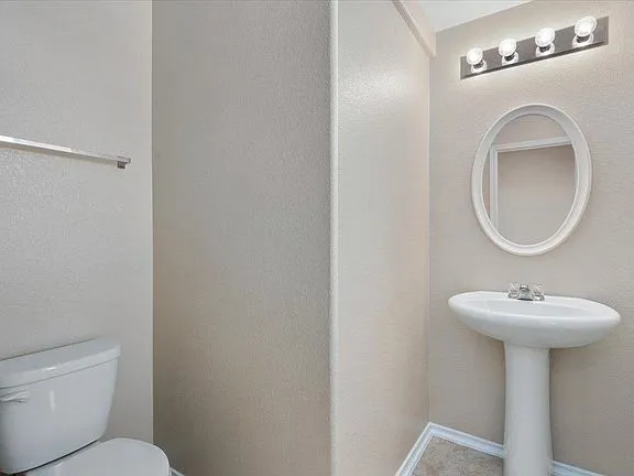 $2,450 | 904 Lonesome Lilly Way, Pflugerville, TX 78660