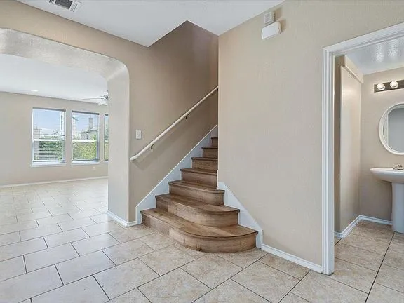 $2,450 | 904 Lonesome Lilly Way, Pflugerville, TX 78660