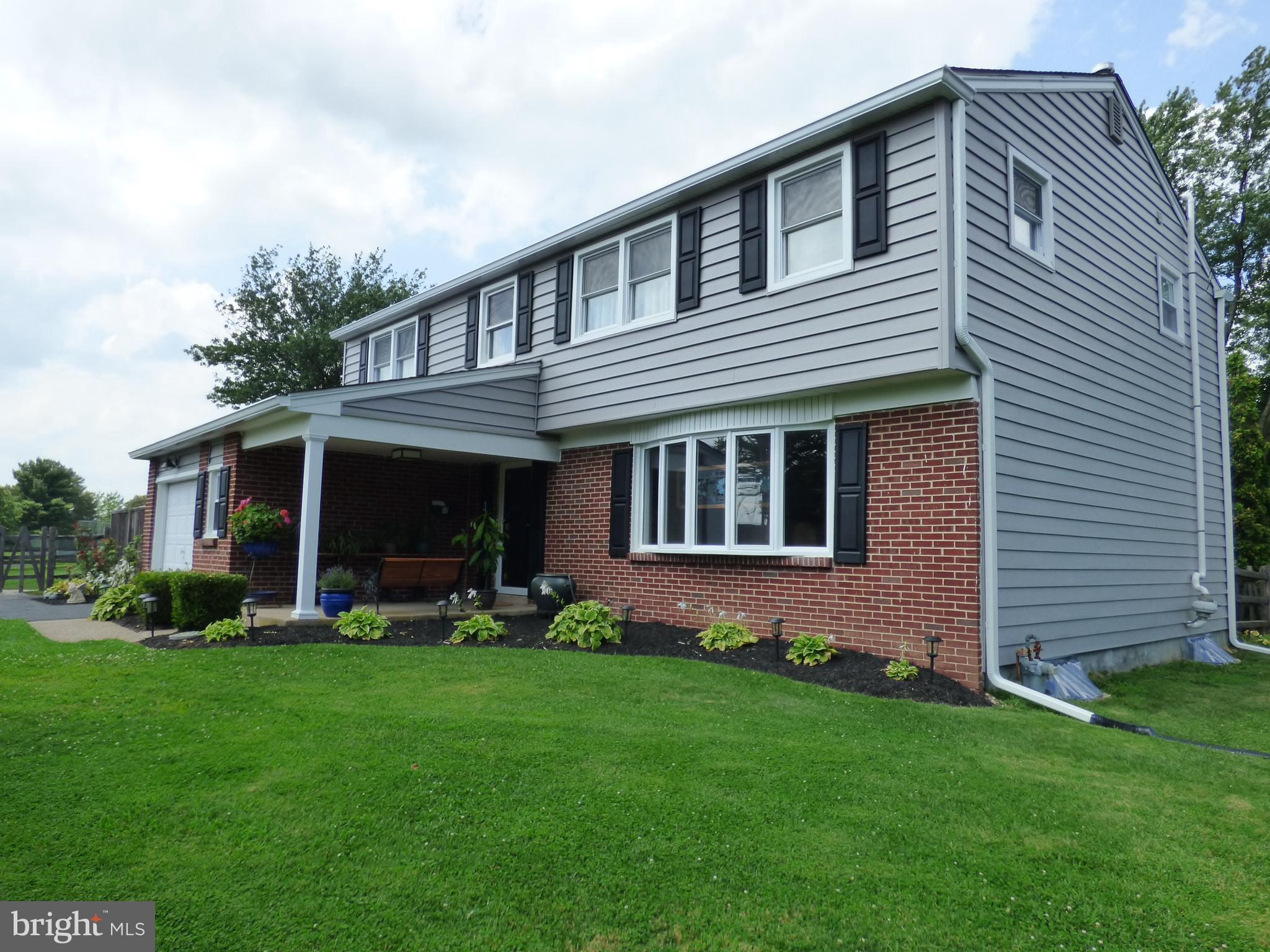 514 Concord Road Warminster, PA 18974 - Photo 7 of 39 Front