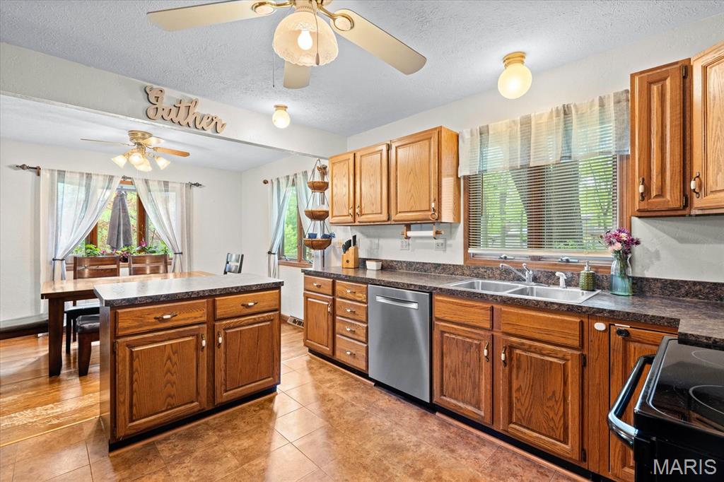 22000 E Road Carlyle, IL 62231 - Photo 17 of 45