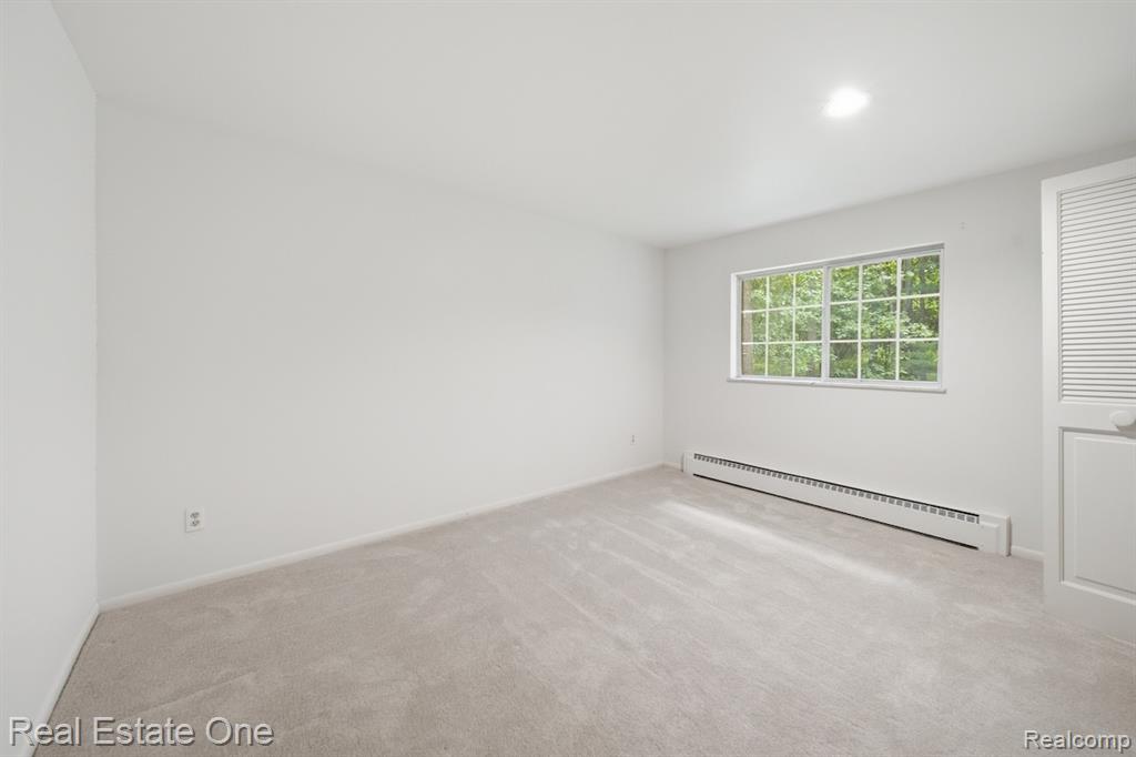 10353 Mcgregor Road Pinckney, MI 48169 - Photo 26 of 41