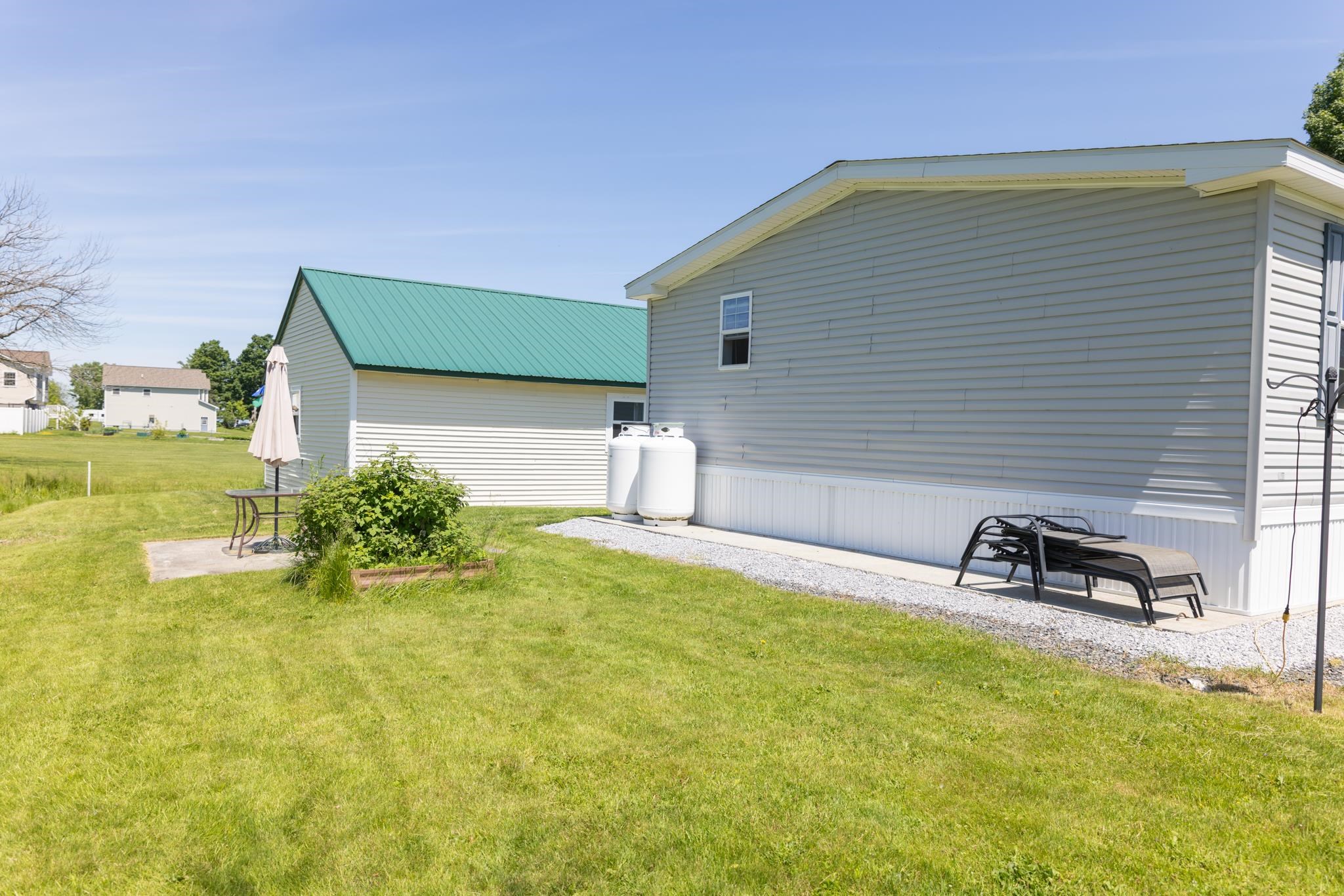 1395 Lower Newton Road St. Albans, VT 05478 - Photo 8 of 55