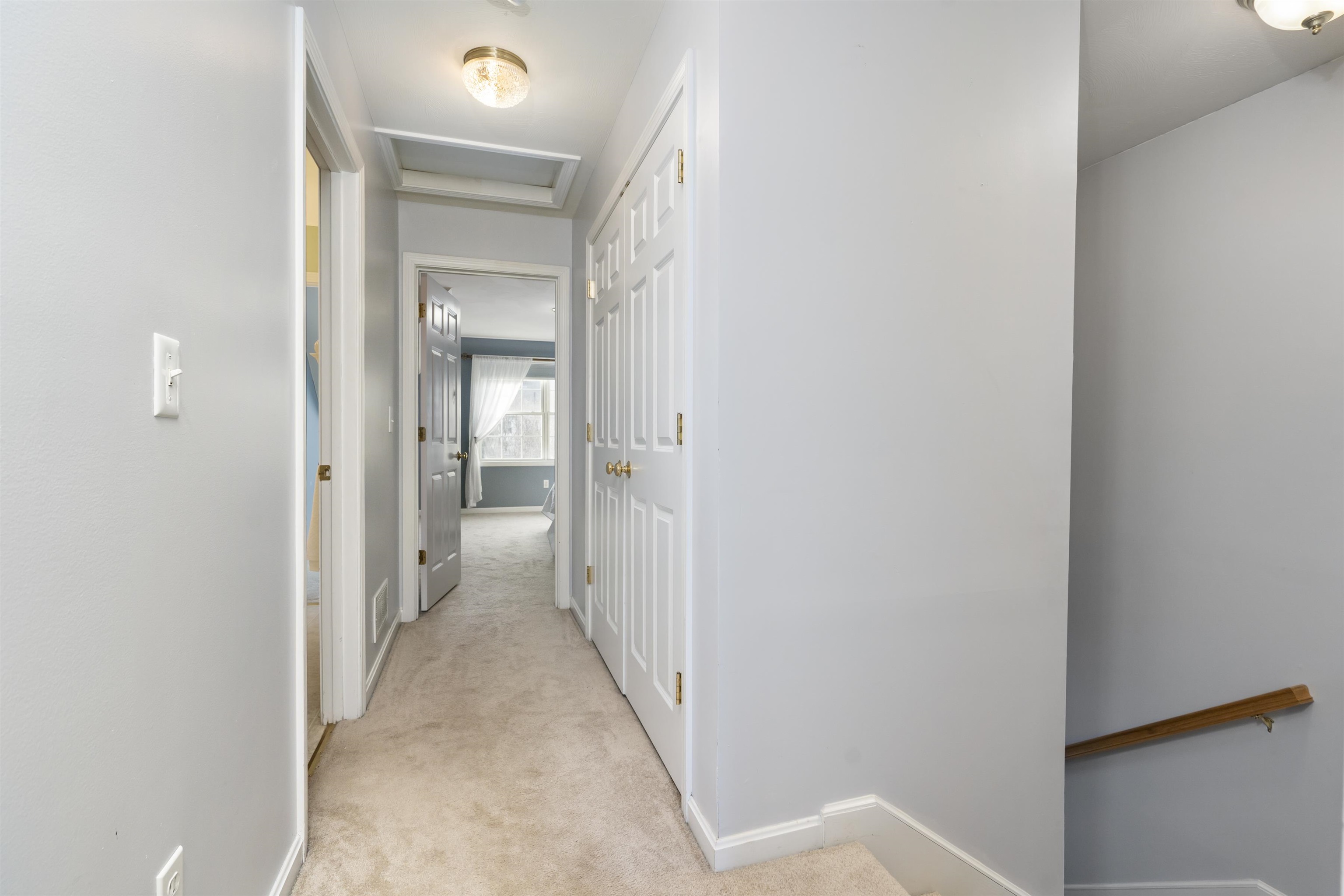 721 Mammoth Road, Unit 12 Manchester, NH 03104 - Photo 24 of 34