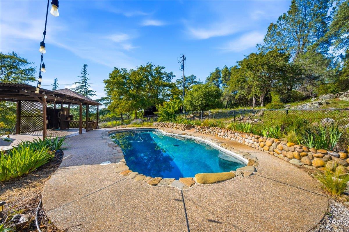 13983 Hidden Ridge Court Penn Valley, CA 95946 - Photo 51 of 67