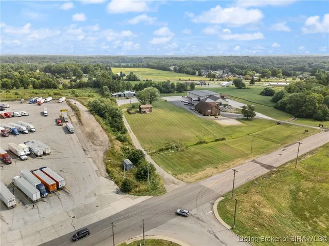 $1,075,000 | 13517 Blue Lick Road, Memphis, IN 47143