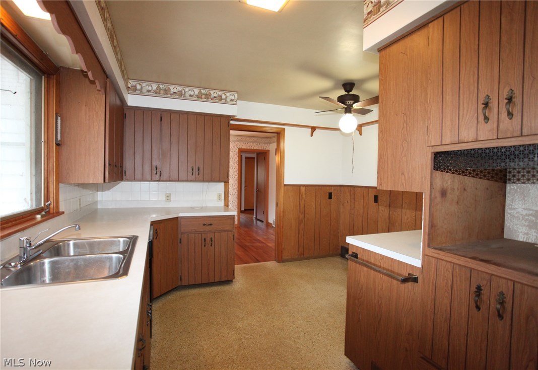 3740 Center Road Avon, OH 44011 - Photo 15 of 35