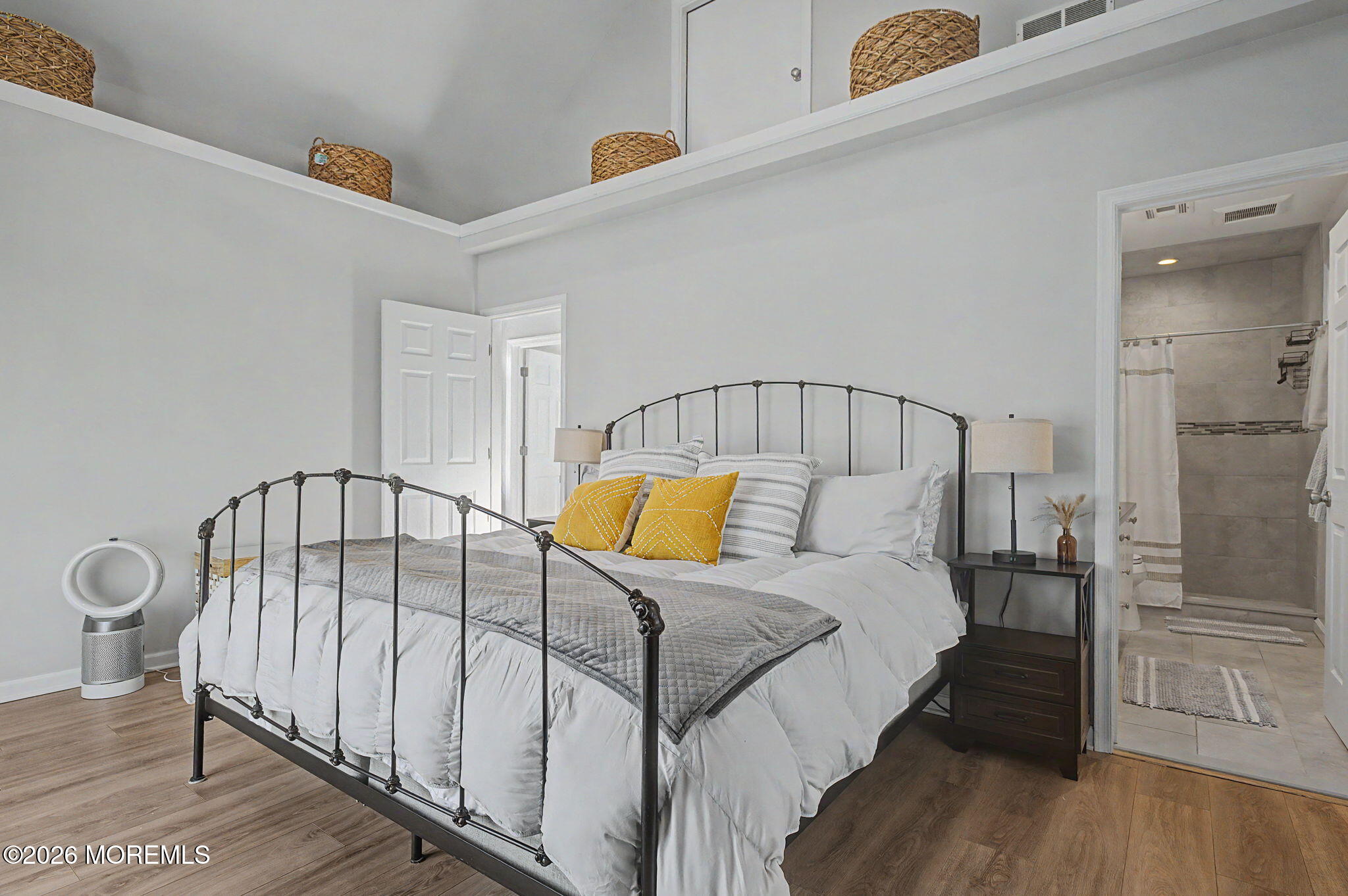 10 Center Street Sea Bright, NJ 07760 - Photo 11 of 24 26-web-or-mls-DSC_9029