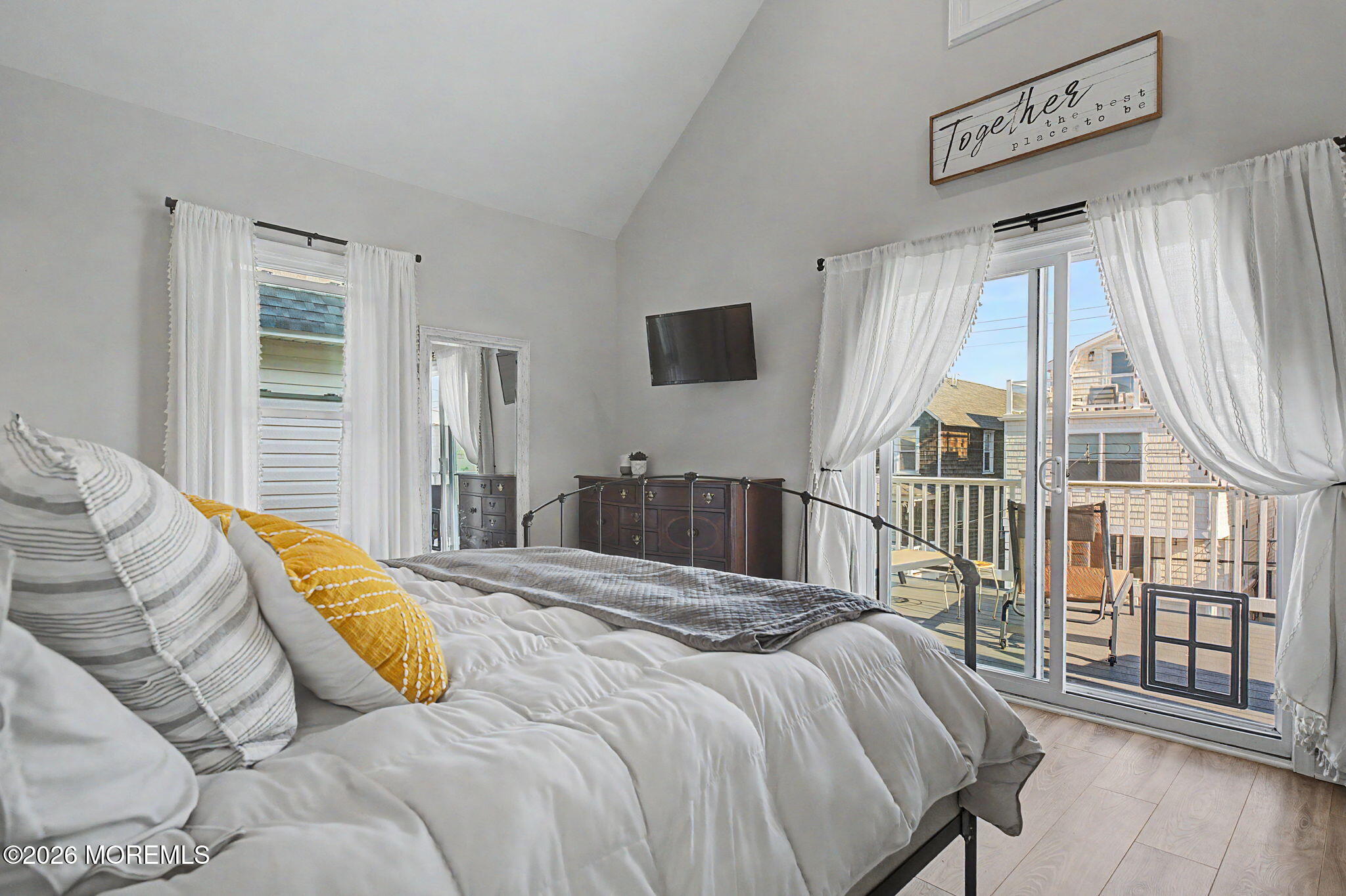 10 Center Street Sea Bright, NJ 07760 - Photo 10 of 24 25-web-or-mls-DSC_9026