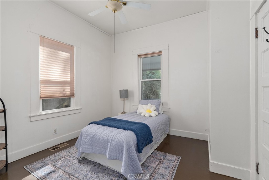 1805 Hemlock Street Chico, CA 95928 - Photo 28 of 62 a bedroom with a bed and a window