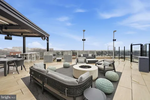 $545,000 | 1021 North Garfield Street, Unit 629, Arlington, VA 22201