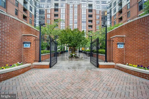 $545,000 | 1021 North Garfield Street, Unit 629, Arlington, VA 22201