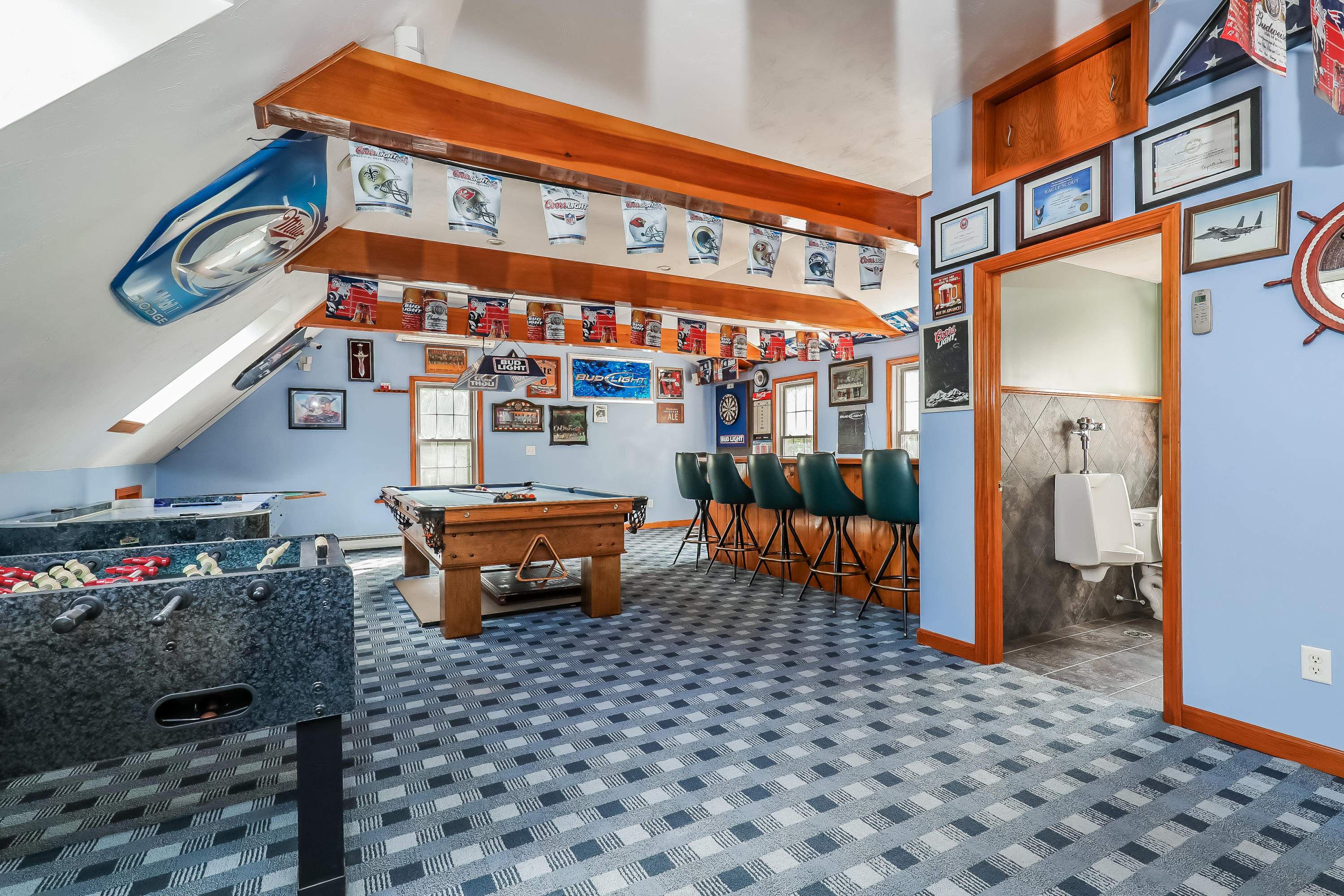 39 Station Street Wareham, MA 02571 - Photo 14 of 22 a backyard of a house with sofas table and chairs