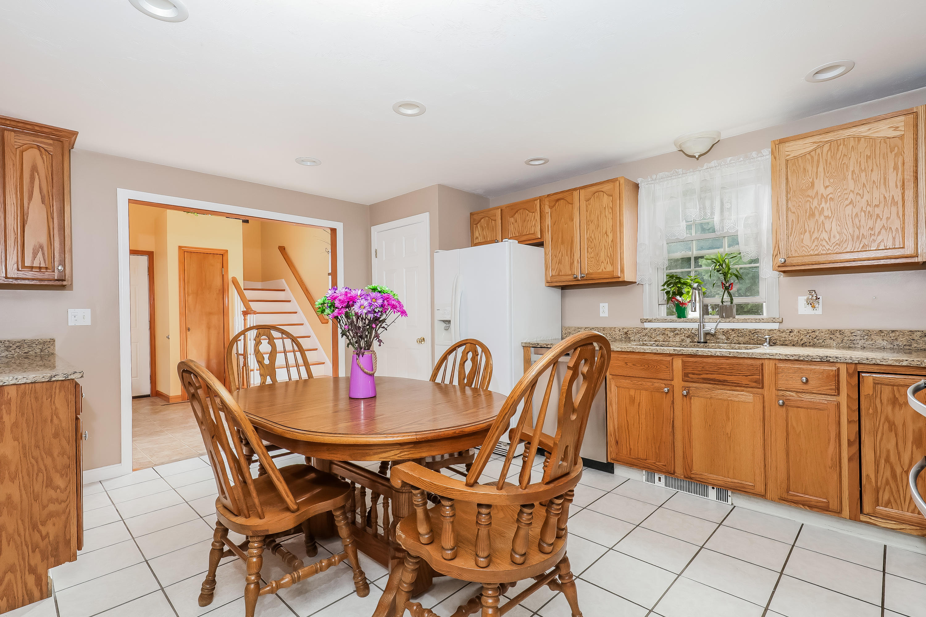 39 Station Street Wareham, MA 02571 - Photo 4 of 22 a dining room with furniture and window