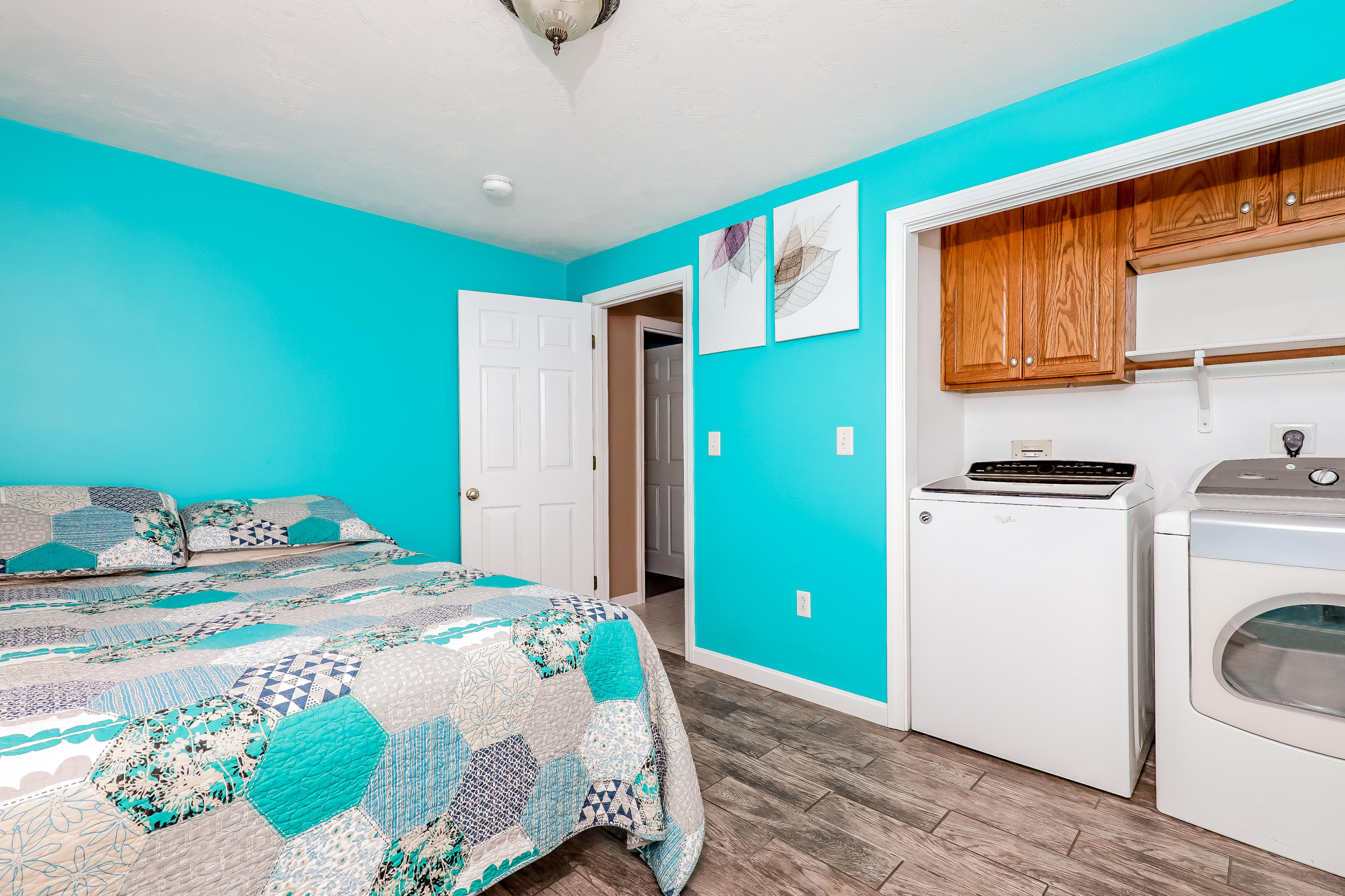 39 Station Street Wareham, MA 02571 - Photo 6 of 22 a bedroom with a bed and a window