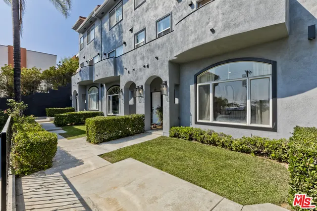 $899,000 | 1007 Figueroa Terrace, Unit B, Los Angeles, CA 90012