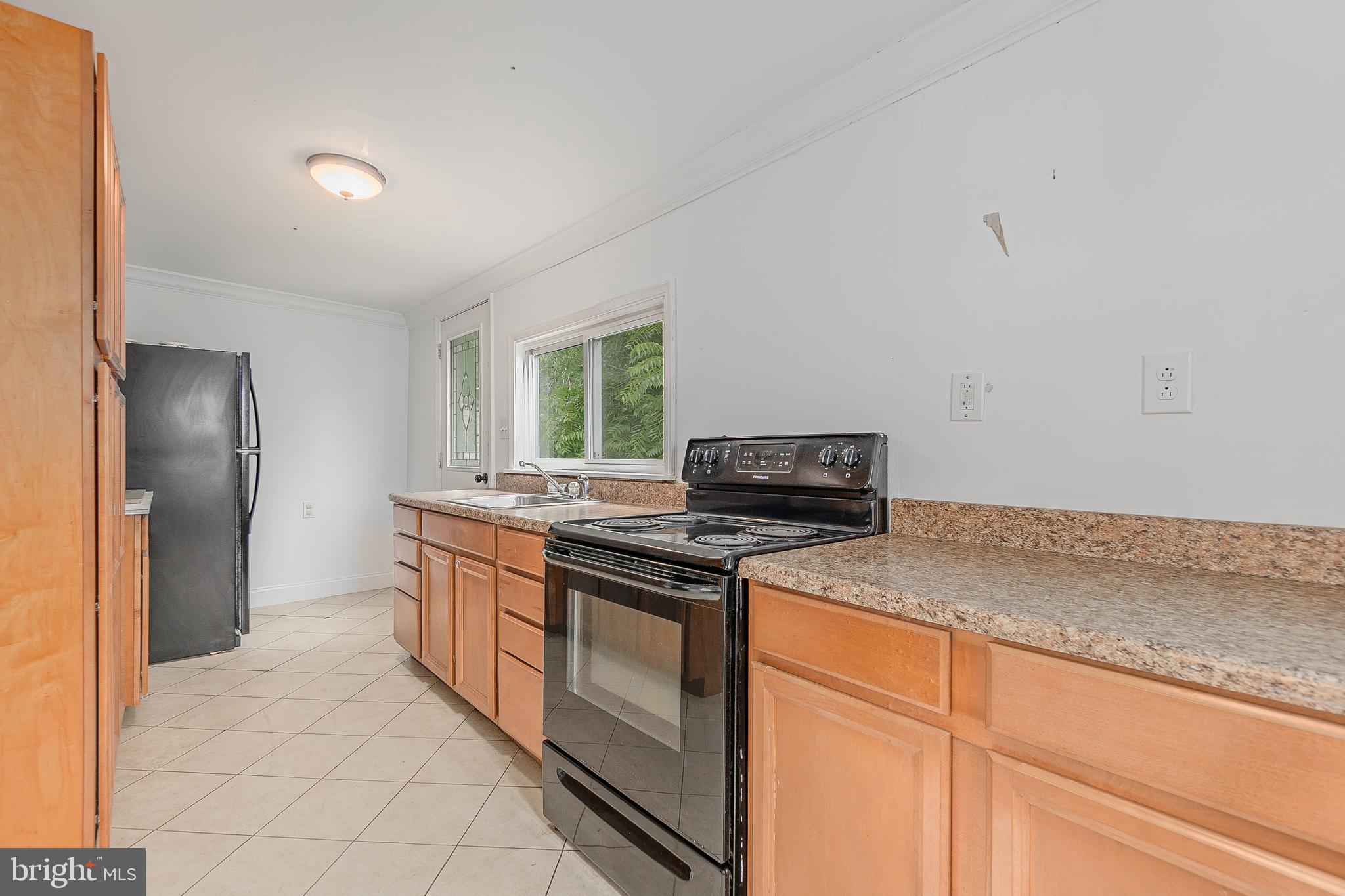 155 Poplar Street Spring City, PA 19475 - Photo 17 of 36