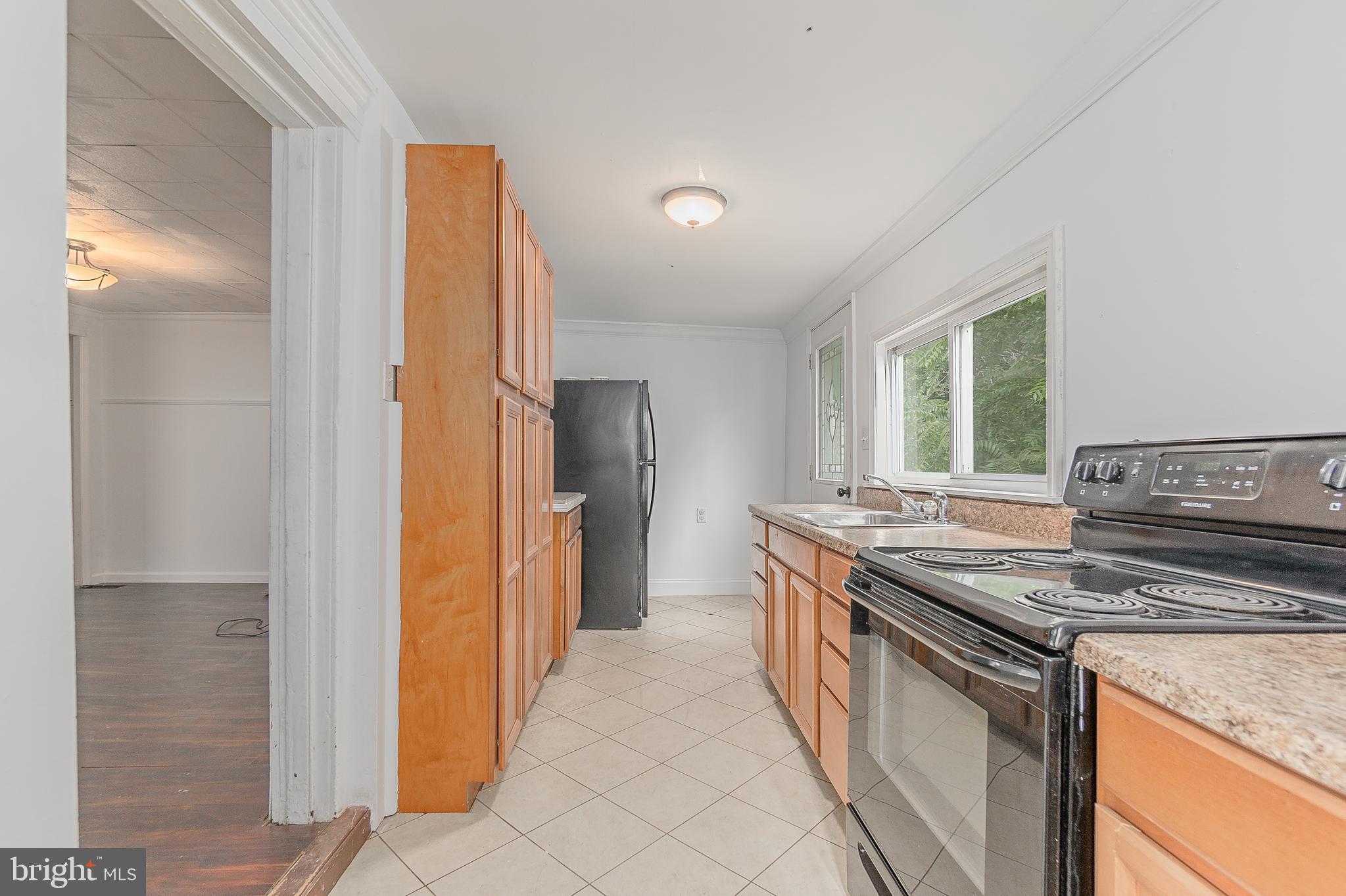 155 Poplar Street Spring City, PA 19475 - Photo 18 of 36