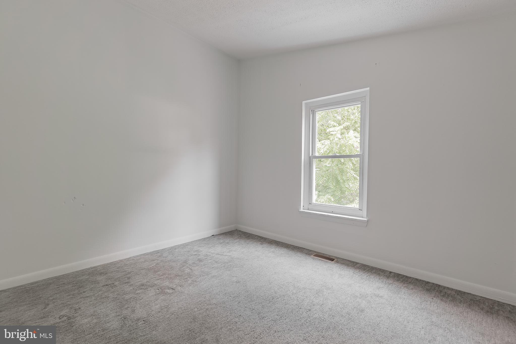 155 Poplar Street Spring City, PA 19475 - Photo 31 of 36