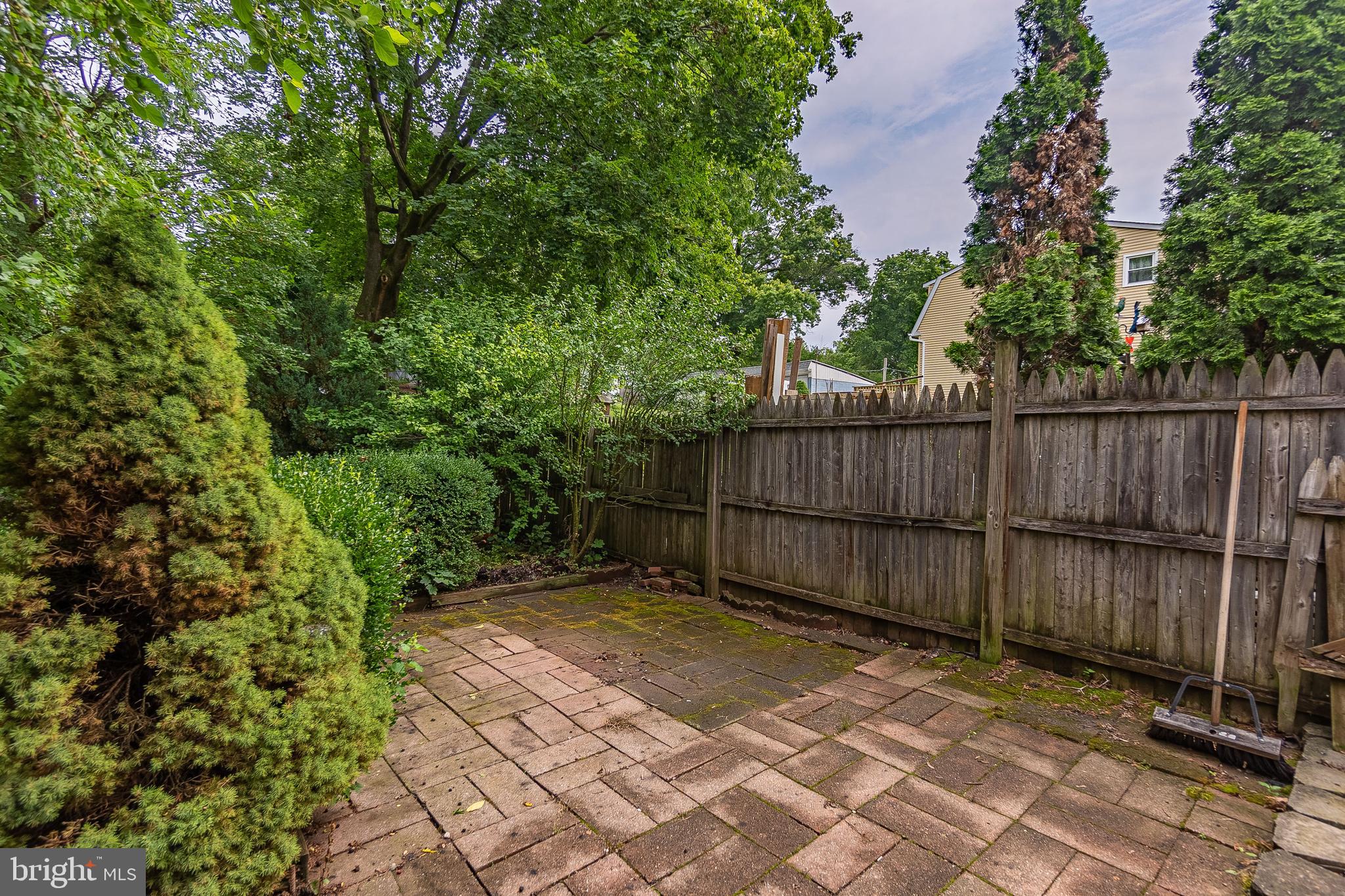 155 Poplar Street Spring City, PA 19475 - Photo 6 of 36