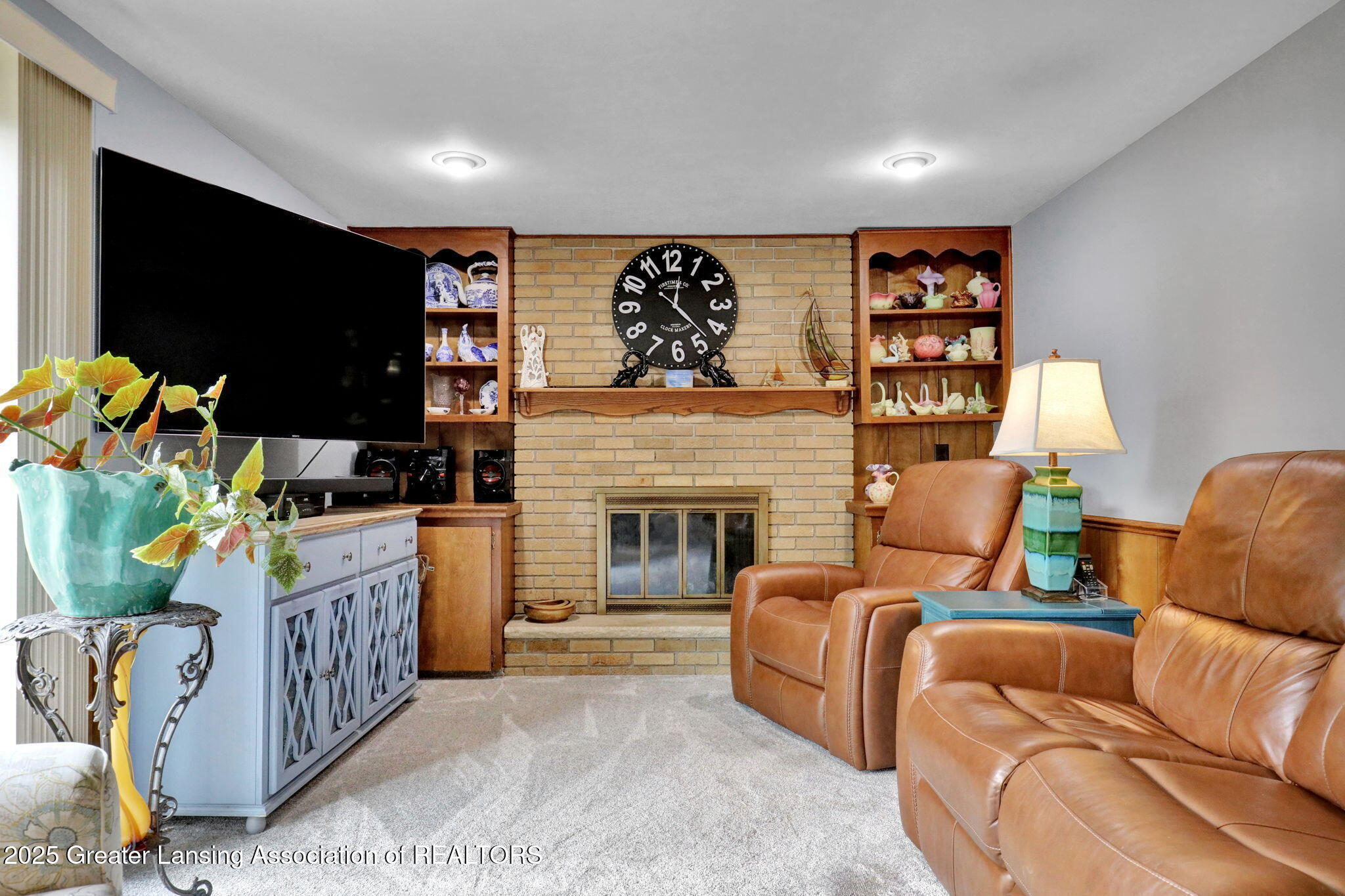 1621 East Stoll Road Lansing, MI 48906 - Photo 26 of 40 26-web-or-mls-Open Ended Media-26