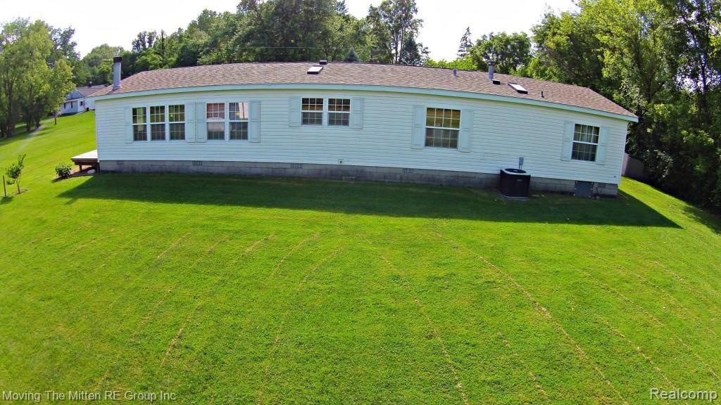 6643 Edwards Road Belleville, MI 48111 - Photo 26 of 28