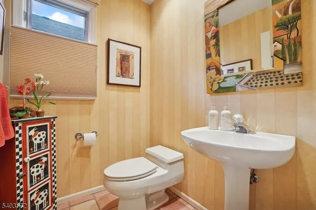 $549,000 | 11 Fowler Drive, West Orange, NJ 07052