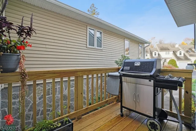 $549,000 | 11 Fowler Drive, West Orange, NJ 07052